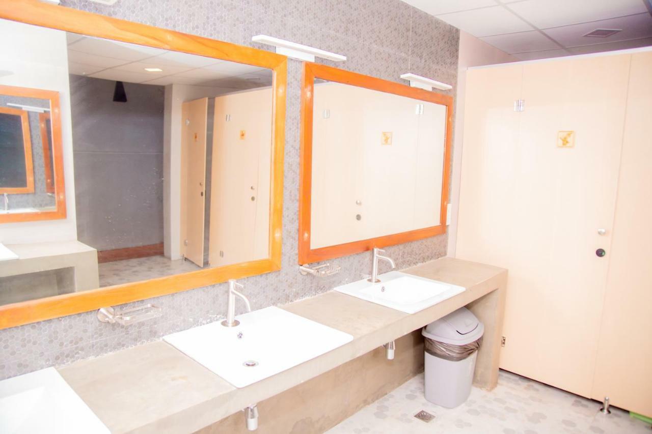 Hiriketiya Beach Hostels Dickwella Zewnętrze zdjęcie